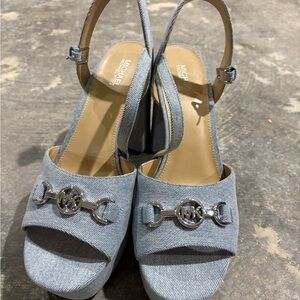Michael Kors Light Blue Strappy Block Heel Sandals size 8